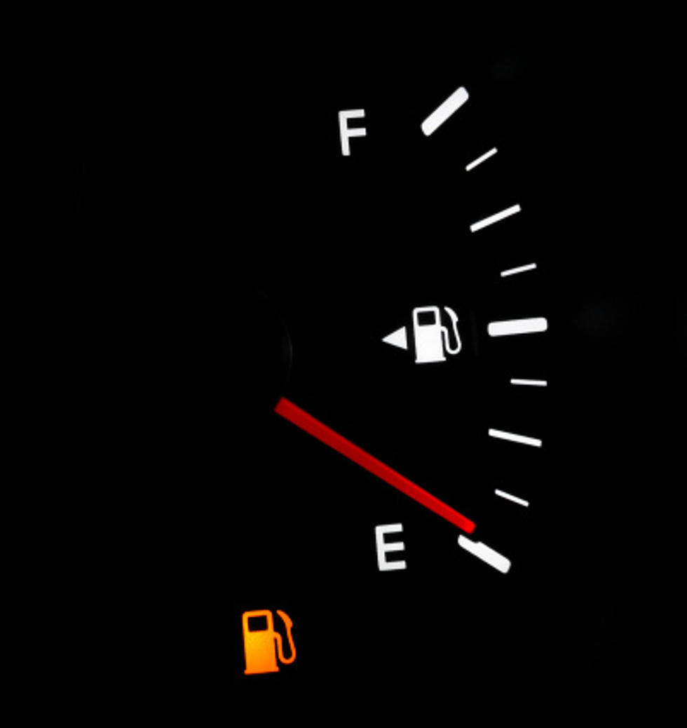 Illinois Drivers, How Far Can You Go After The Gas Light Comes On