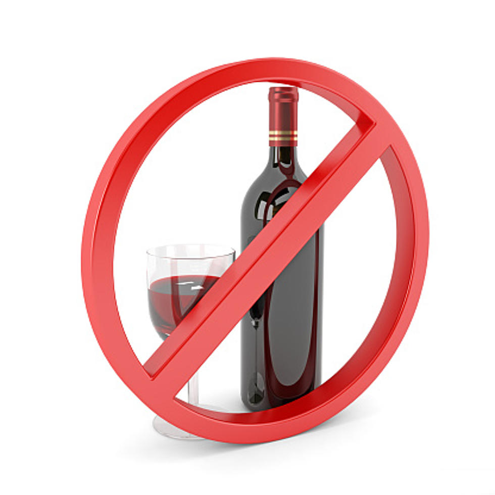 Drinking In Illinois: Where Are Booze Sales Banned In The State?