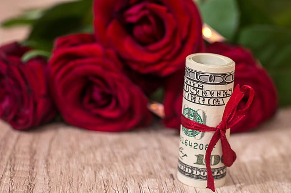 Here’s The Average Valentines Price For A Dozen Roses In Illinois