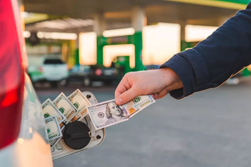 Illinois’ Gas Tax Hike Is Going To Affect 4th Of July Travelers