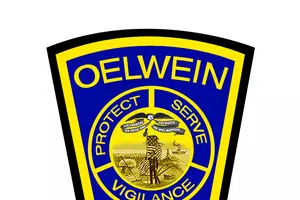Oelwein Police Arrest 2 on Warrants