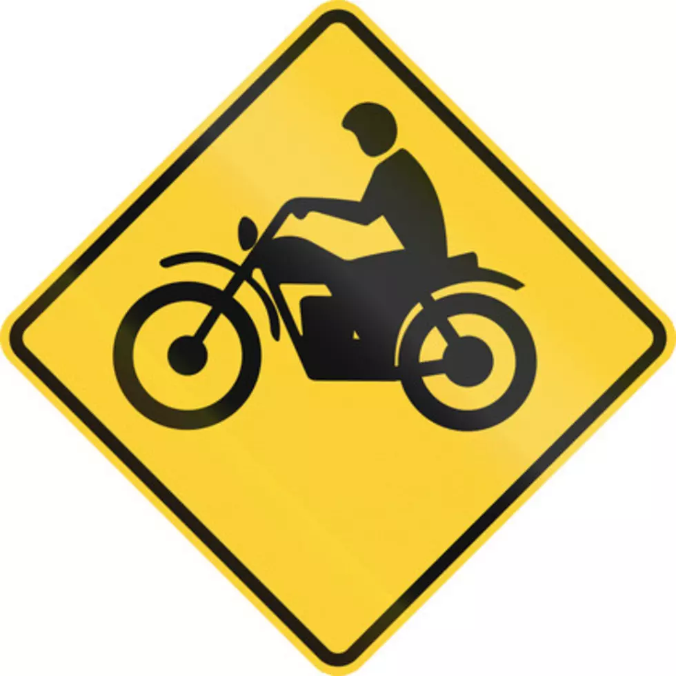 Man and Dog Hurt in Motorcycle Accident in Linn Co.