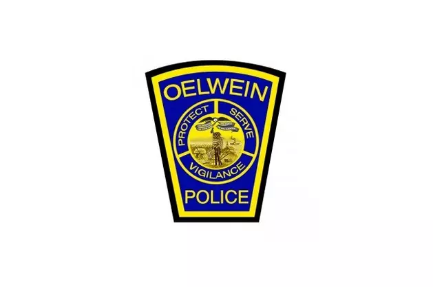 Oelwein Man Arrested on Outstanding Warrant