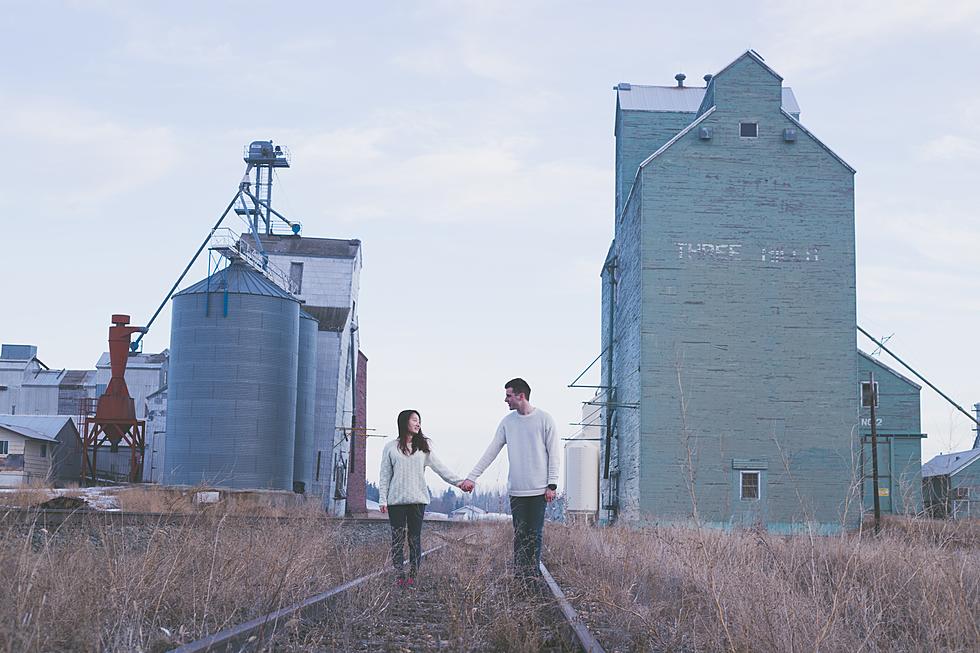 Iowa State Extension Is Offering Farm Couples A Break From The Farm