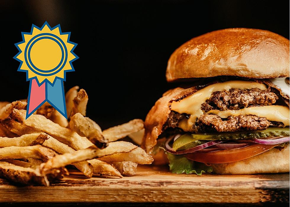 Iowa's Top 10 Burgers Are Facing Off To The Best Burger