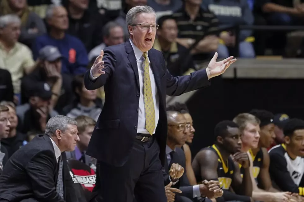 Iowa Point Guard To Transfer On Eve Of First Game