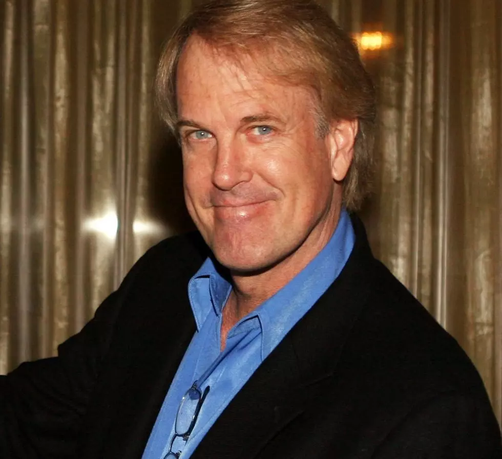 John Tesh To Host Telethon for Health Care Heroes