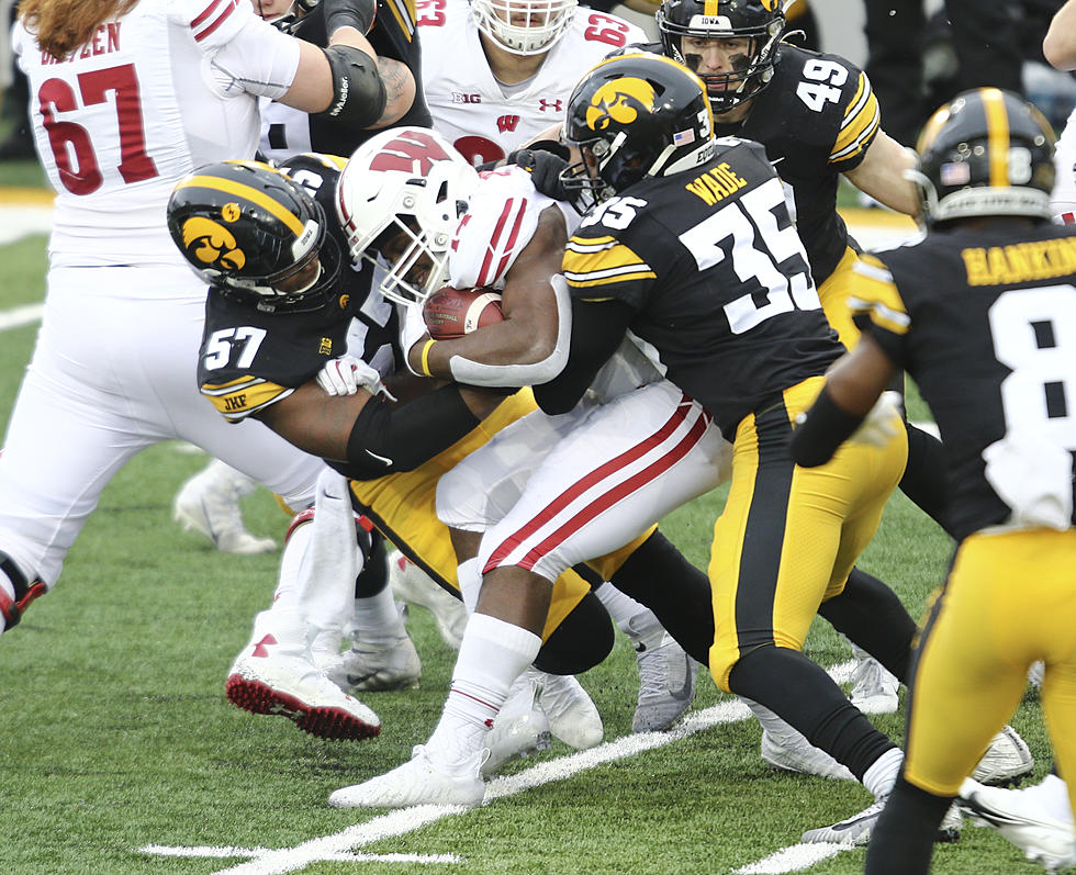 Iowa Vs. Wisconsin Prompts Another “Wager of the Altoonas”