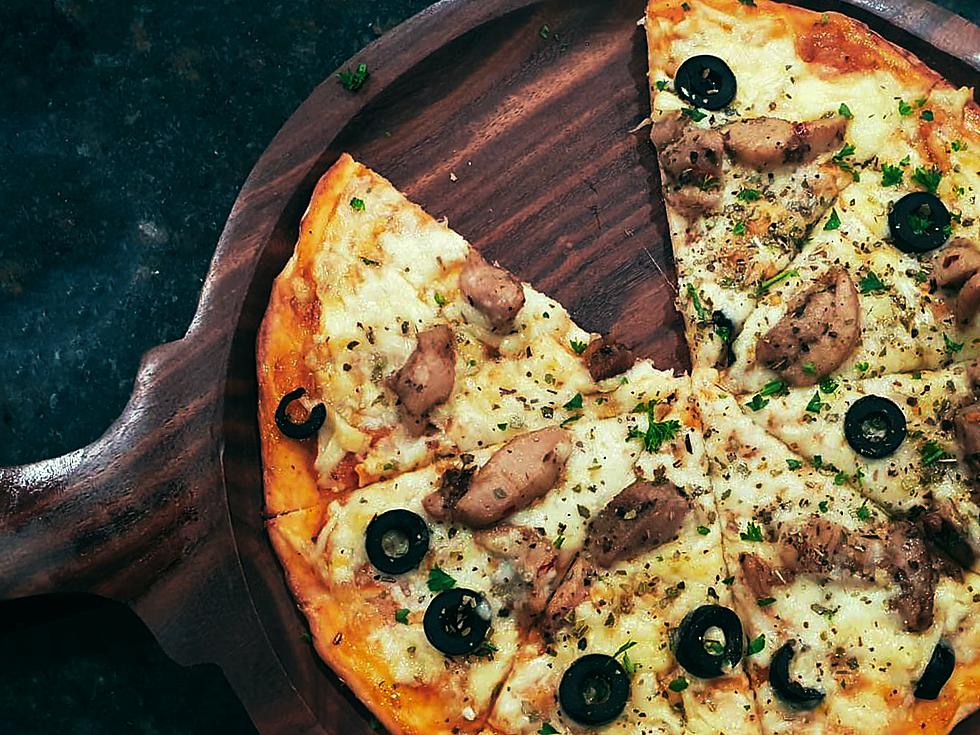 Iowa’s Most Popular Pizza Makes You Wonder Who They Asked