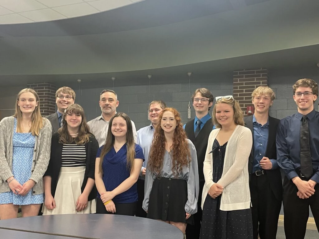 Eastern Iowa School Scores Top Honors In National Competition - Vimarsana News
