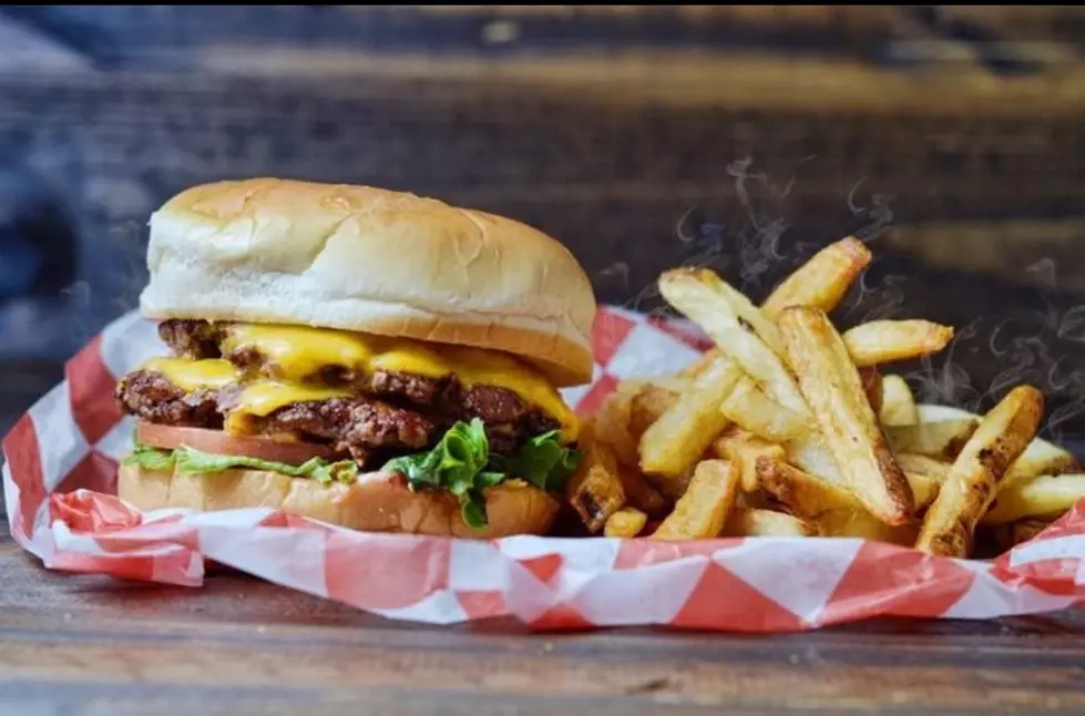 National Publication Picks C.R. Favorite as Iowa's Best Burger