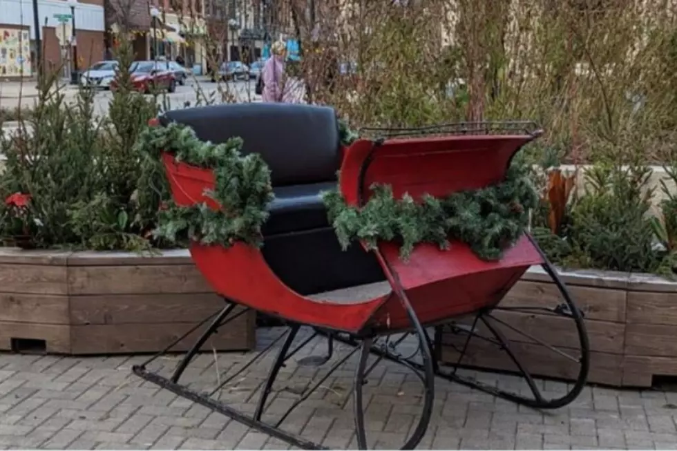The Grinch Lives: Someone Stole a Sleigh from Downtown Iowa City