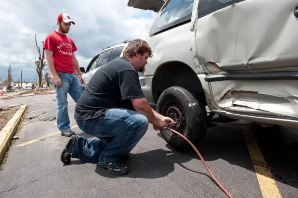 Can You Change A Tire? New Survey Reveals Most Can&#8217;t!