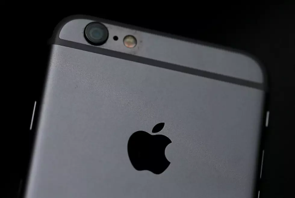 The Apple Logo on the Back of Your iPhone is a Secret Button