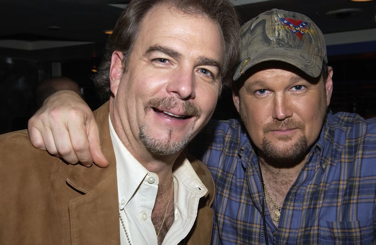 Get Your Jeff Foxworthy & Larry the Cable Guy Presale Tickets