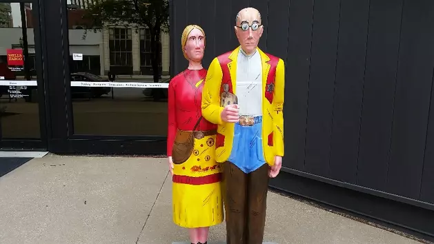 Grant Wood&#8217;s American Gothic Takes Over Cedar Rapids And Beyond