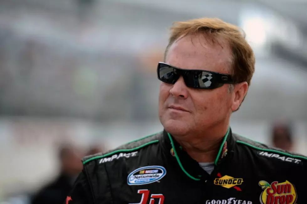 Former NASCAR Driver Mike Wallace Severely Beaten After Rascal Flatts Concert