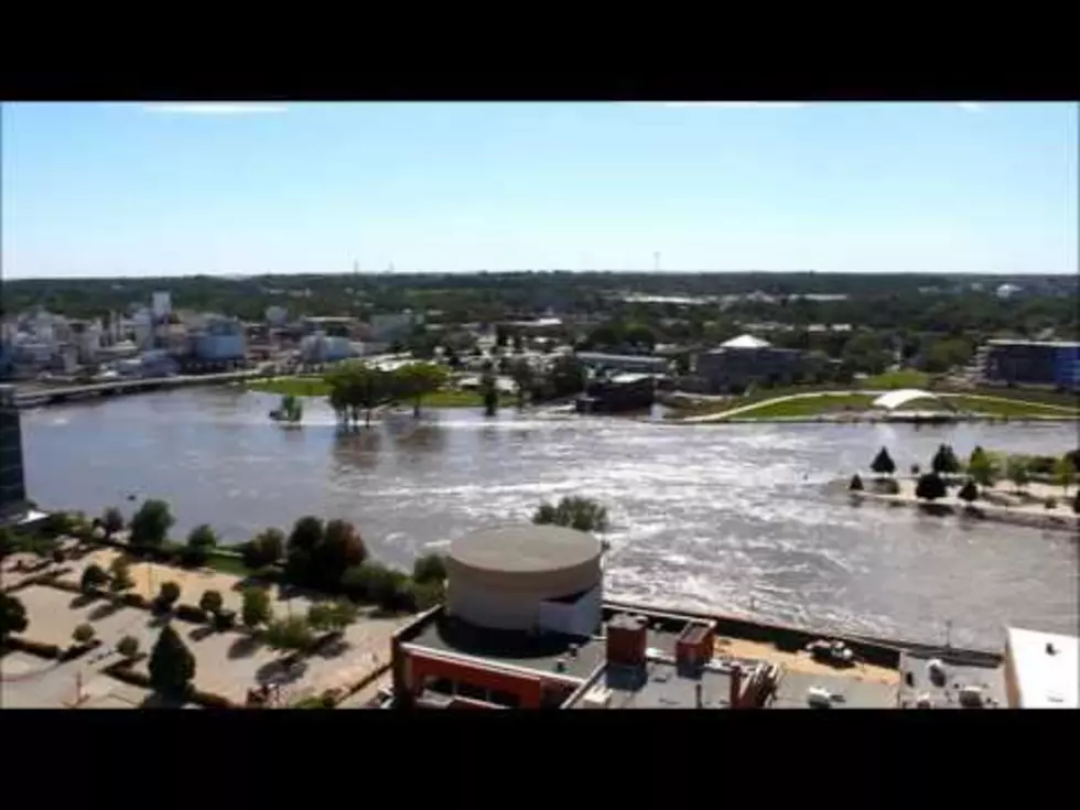 Footage from Around Cedar Rapids as Cedar River Crests [VIDEO]
