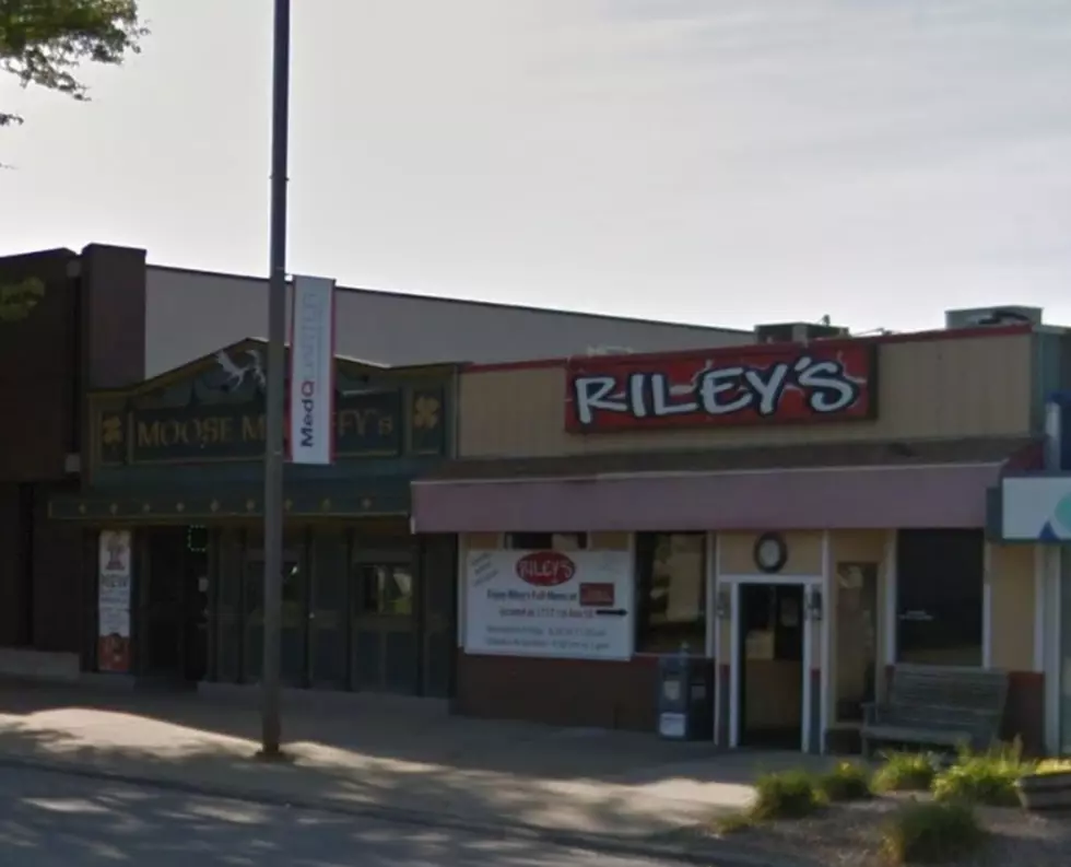 Riley’s in Cedar Rapids Has Officially Reopened