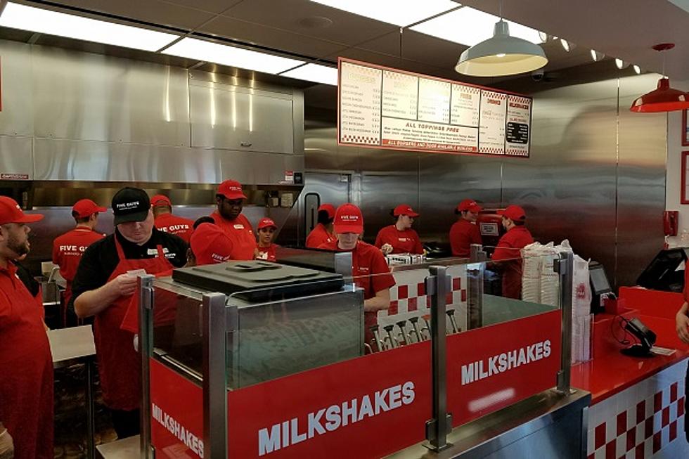 Five Guys Opens in Cedar Rapids