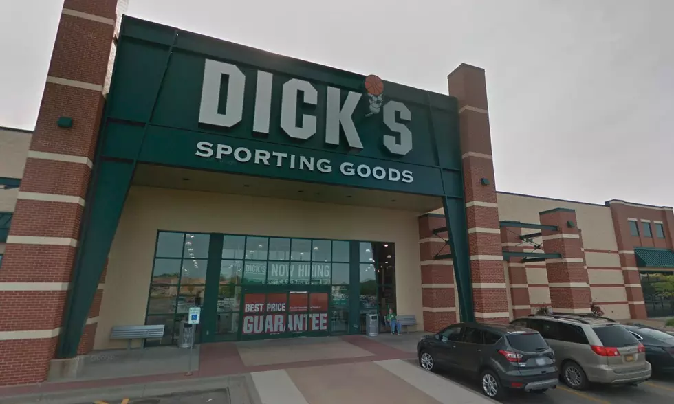 Dick’s Sporting Goods Pulling All Guns From Some Locations
