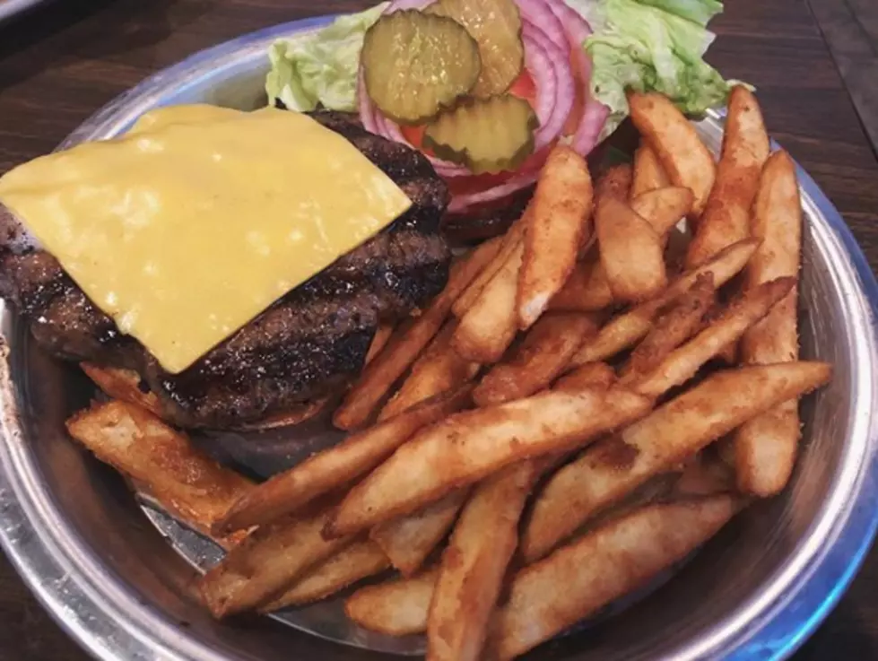 Where to Get Deals on National Cheeseburger Day