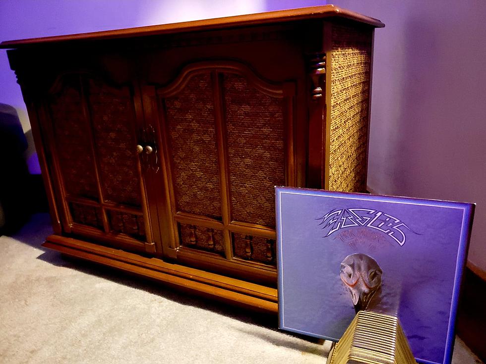 Brain Keeps Antique Record Player In The Family [PHOTOS]