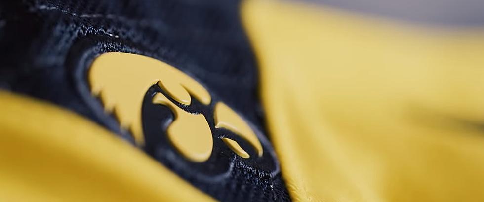 Iowa Football Brings Back &#8216;Wings&#8217; On New Uniforms [VIDEO]