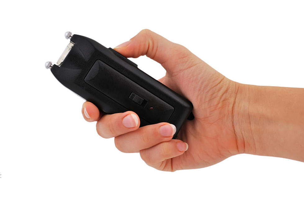 Iowa College Students Can Now Carry Stun Guns On Campus