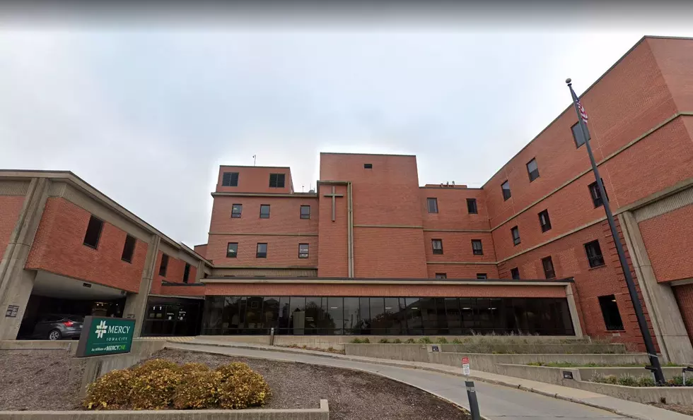 Iowa City Hospital to Lay Off Employees Due to Losses From Pandemic
