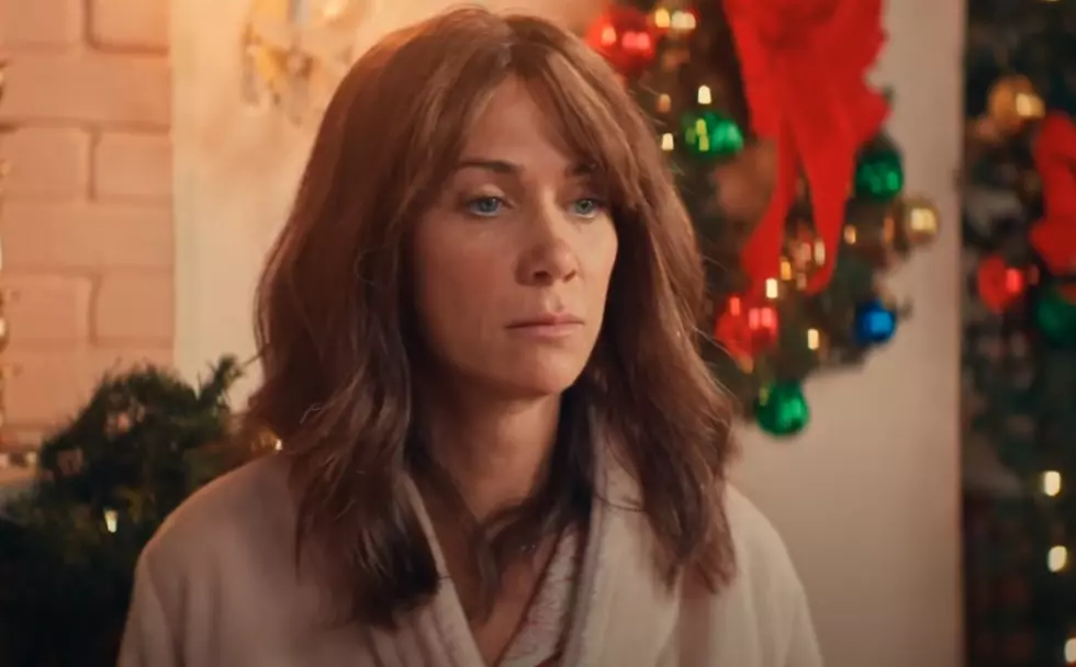 New SNL Sketch Shows What It’s Like to be a Mom on Christmas