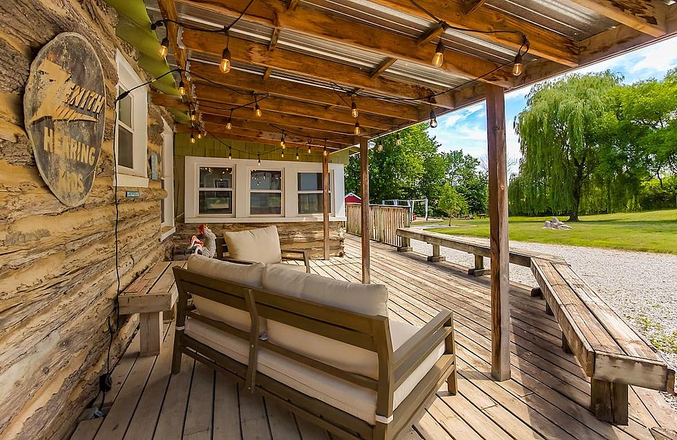 The ‘Coolest’ Airbnb in the State of Iowa [PHOTOS]