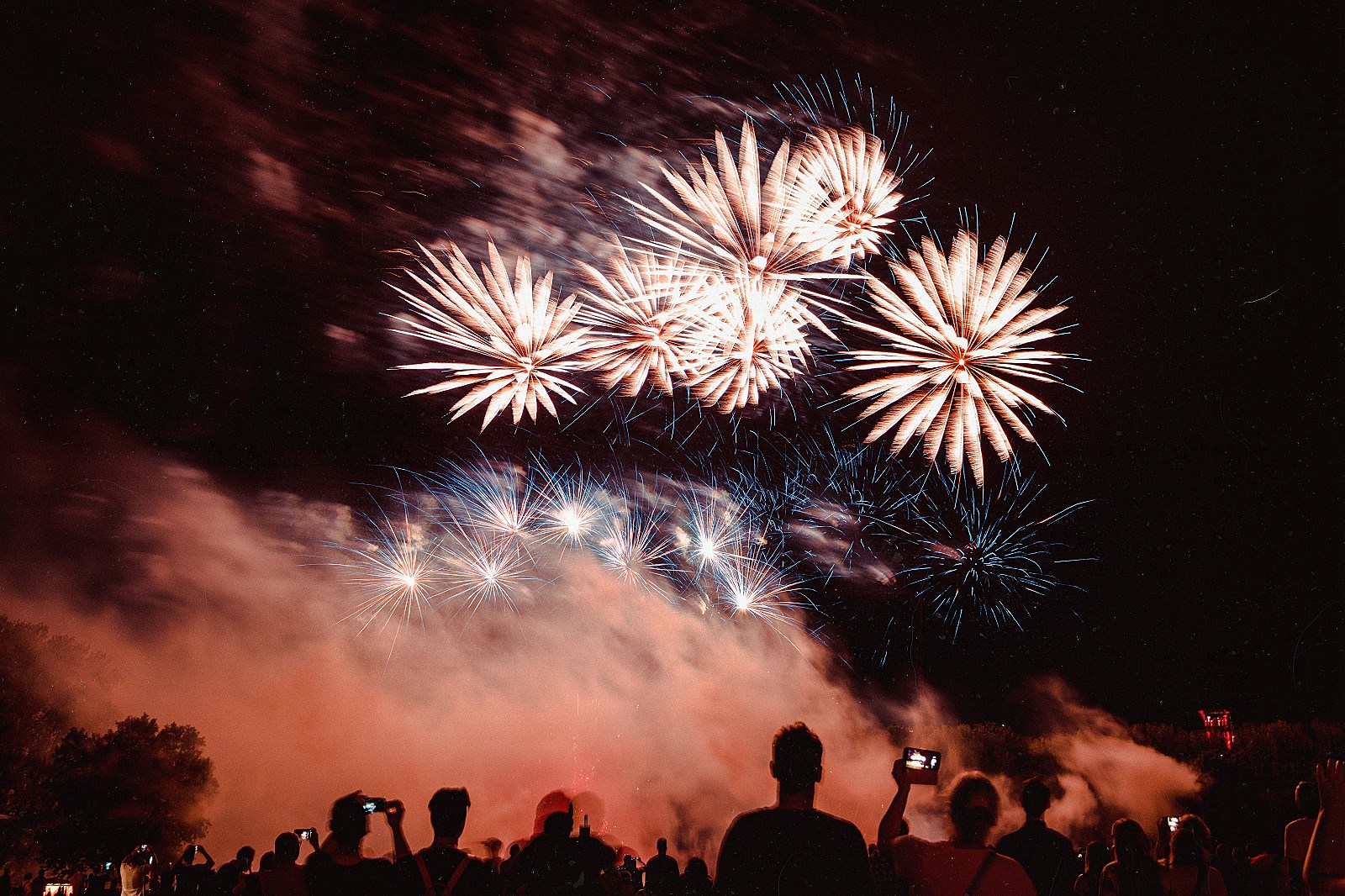 Fireworks displays in Iowa list for 2016