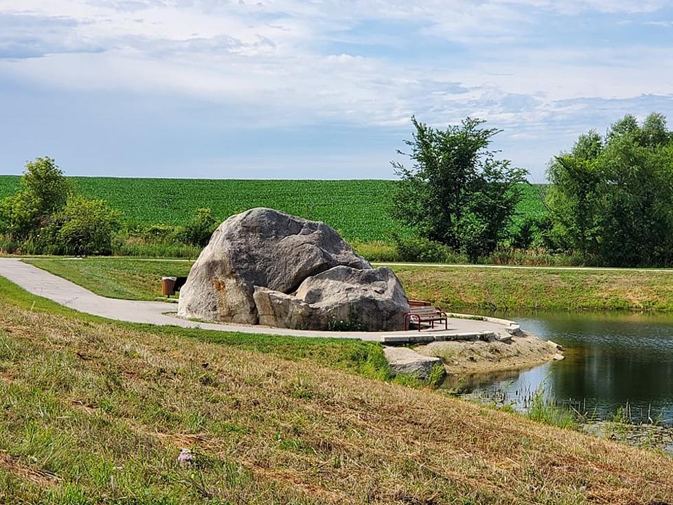 Marion Park is Home to Giant Rock Once Part of Minnesota Glacier [PHOTOS]