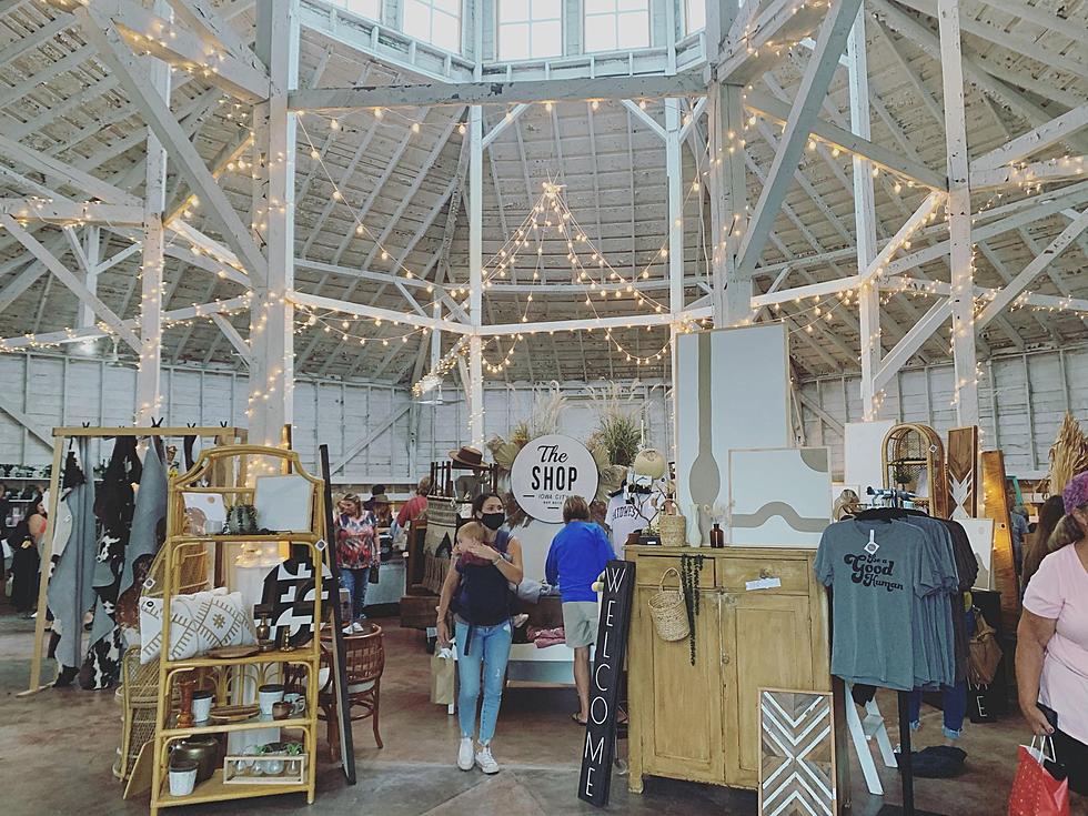 A Huge Vintage/Vendor Market is Coming Up in Eastern Iowa