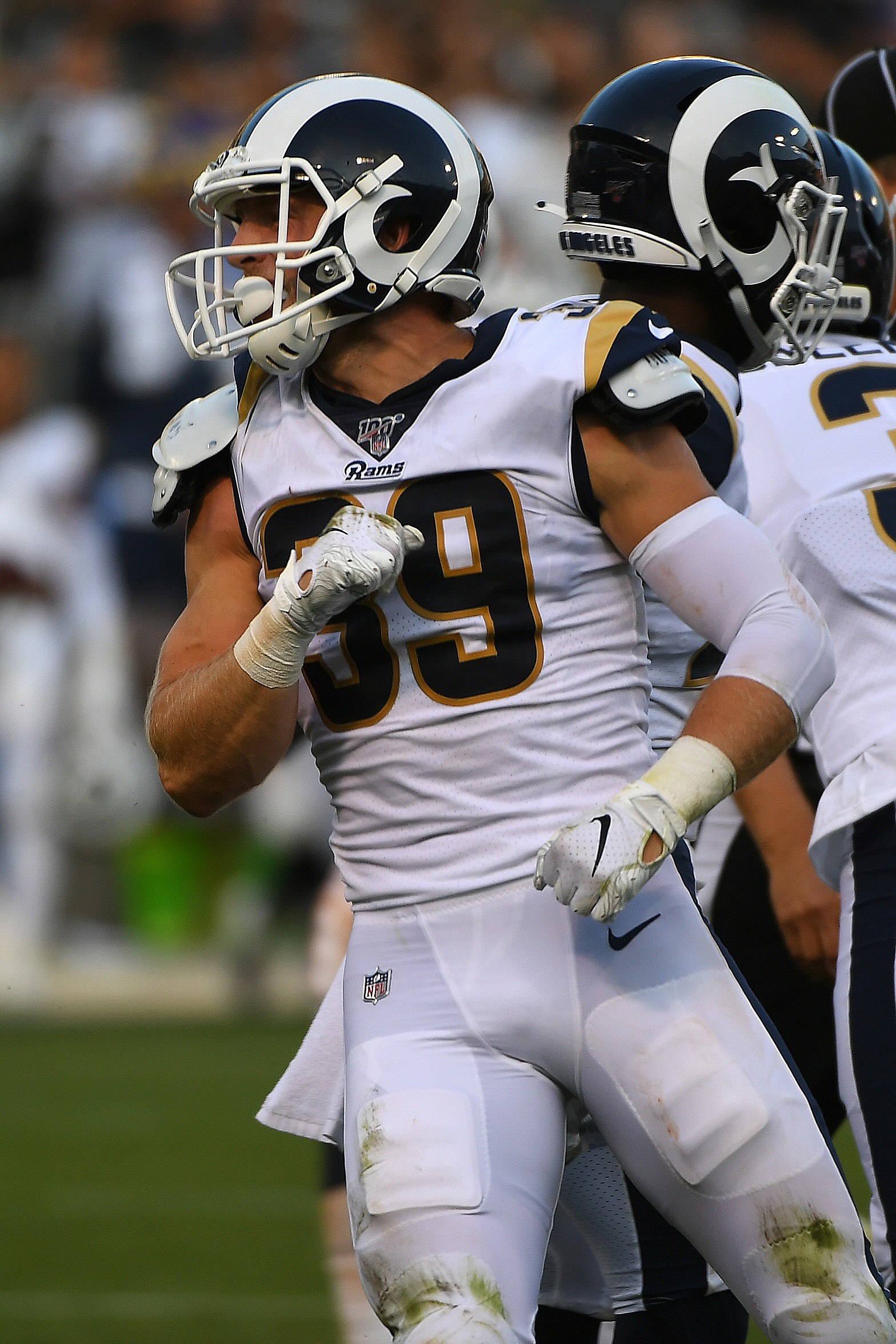 Rams waive WR Landen Akers