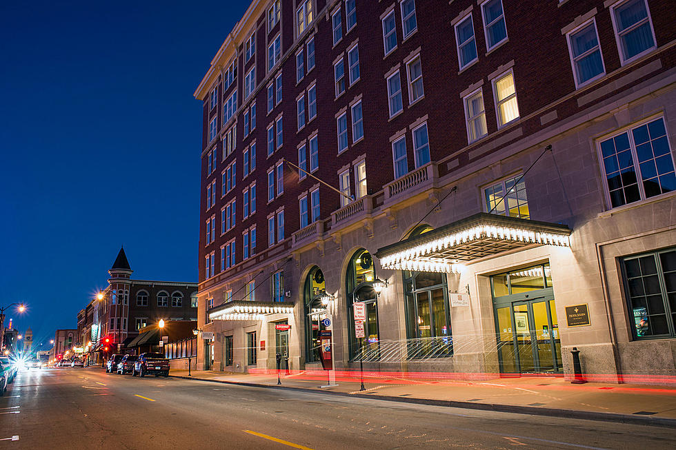 The Most Famous Hotel in Iowa Has Had an Amazing Guest List
