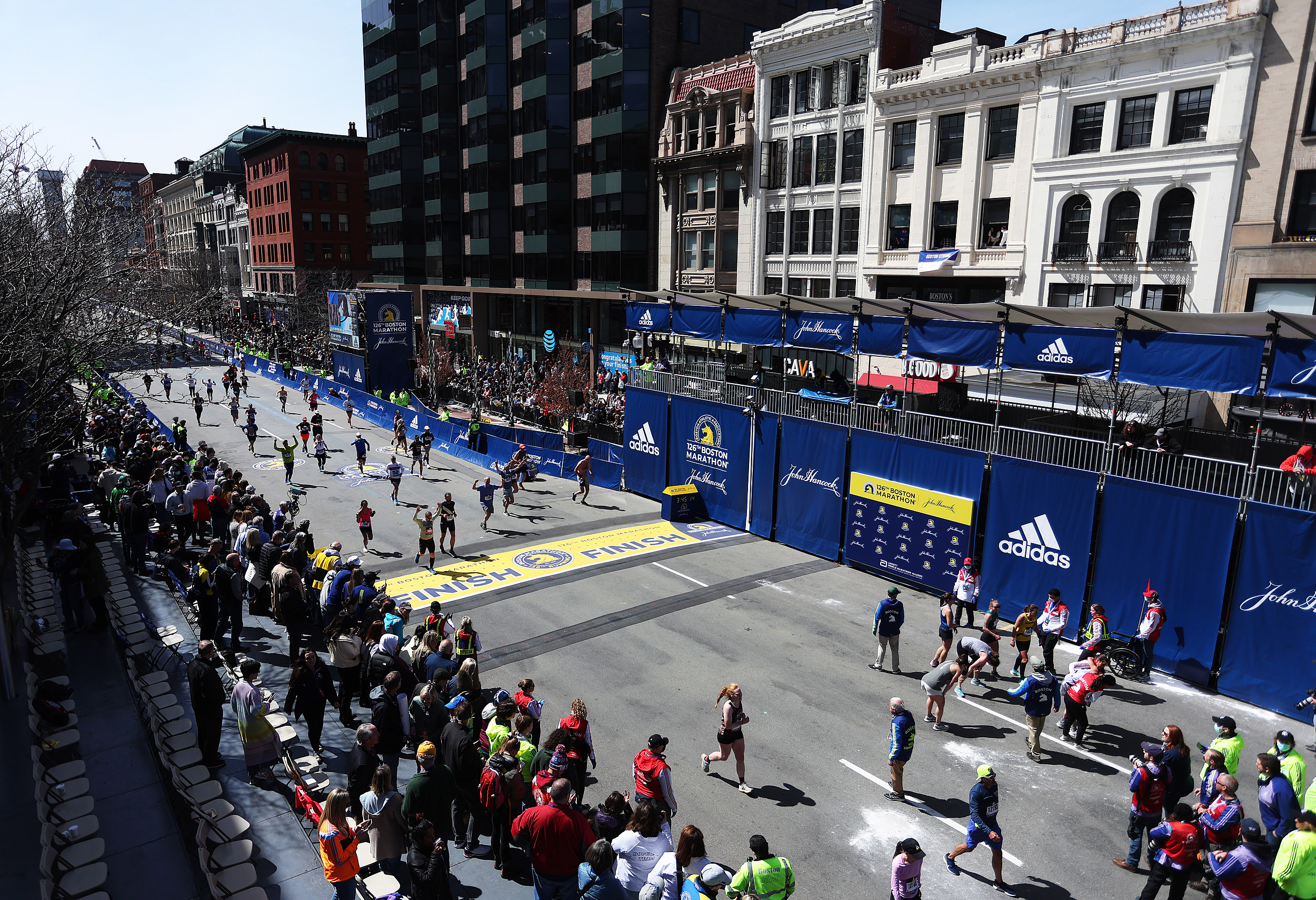 Marine Crawls to Boston Marathon Finish Line [Video]