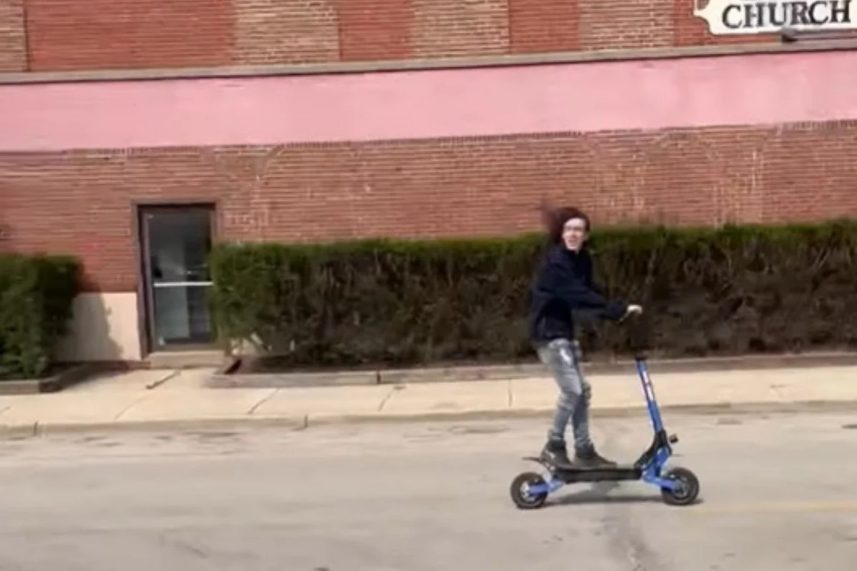 Wisconsin Man on Electric Scooter Leads Police on Chase [WATCH]