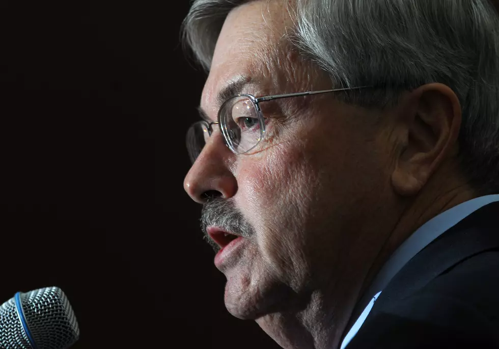 Branstad Family Chases Down Drunk Driver on Interstate