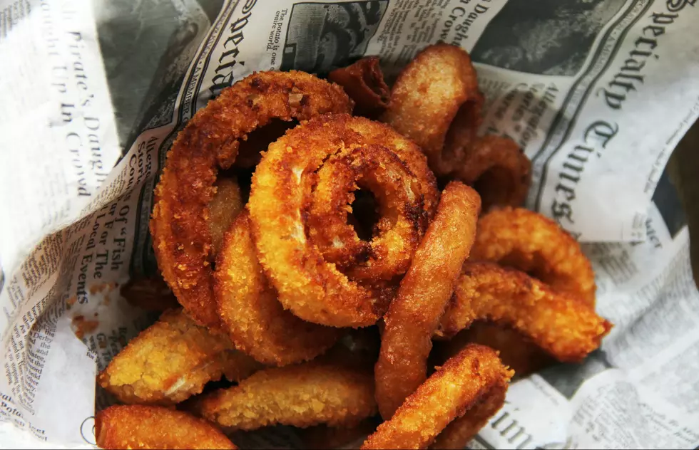 Who Serves the Best Onion Rings in Eastern Iowa? [PHOTOS]