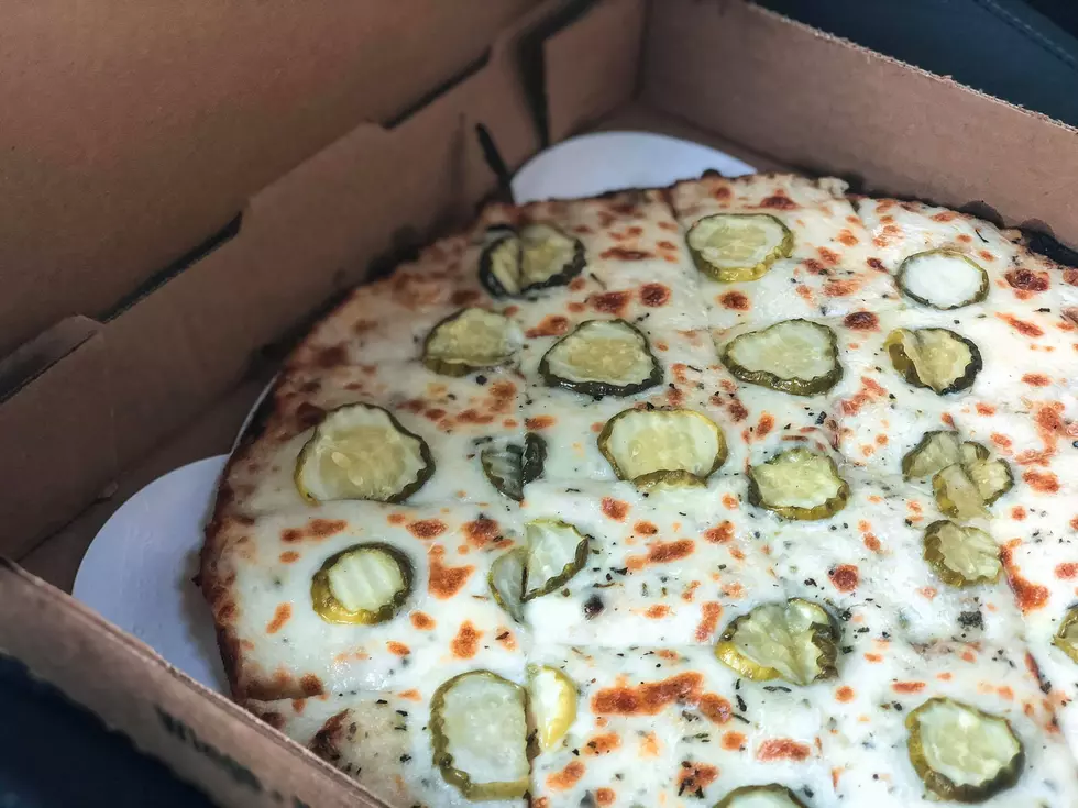 10 Unusual Types of Pizza You Can Order in the Corridor [PHOTOS]