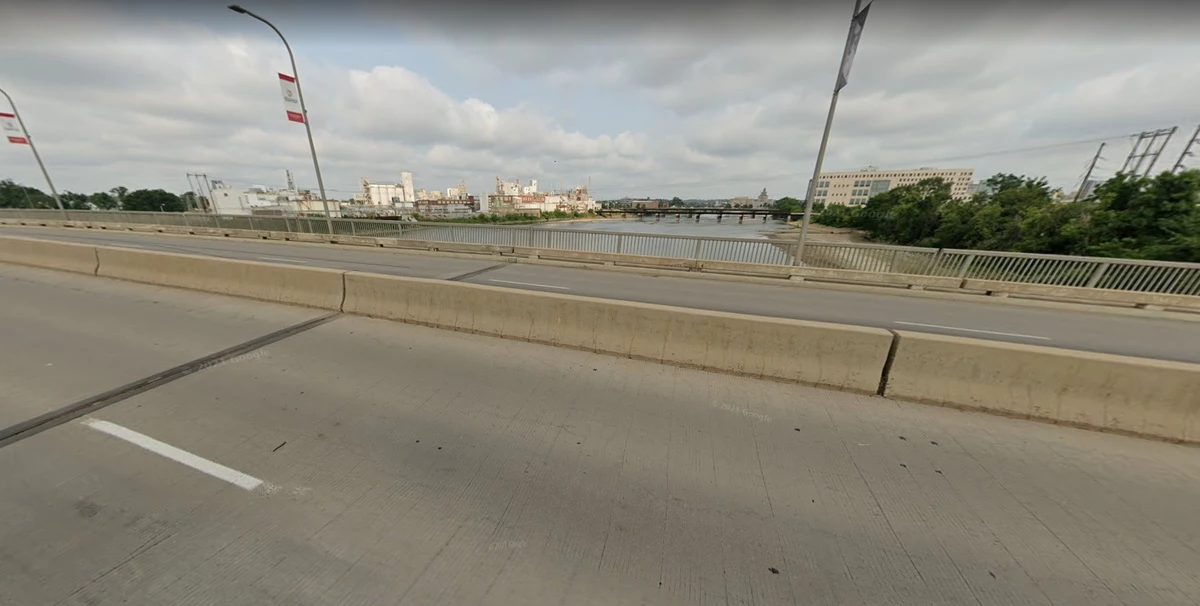 Cedar River Bridge v Cedar Rapids bude brzy na zimu uzavřen