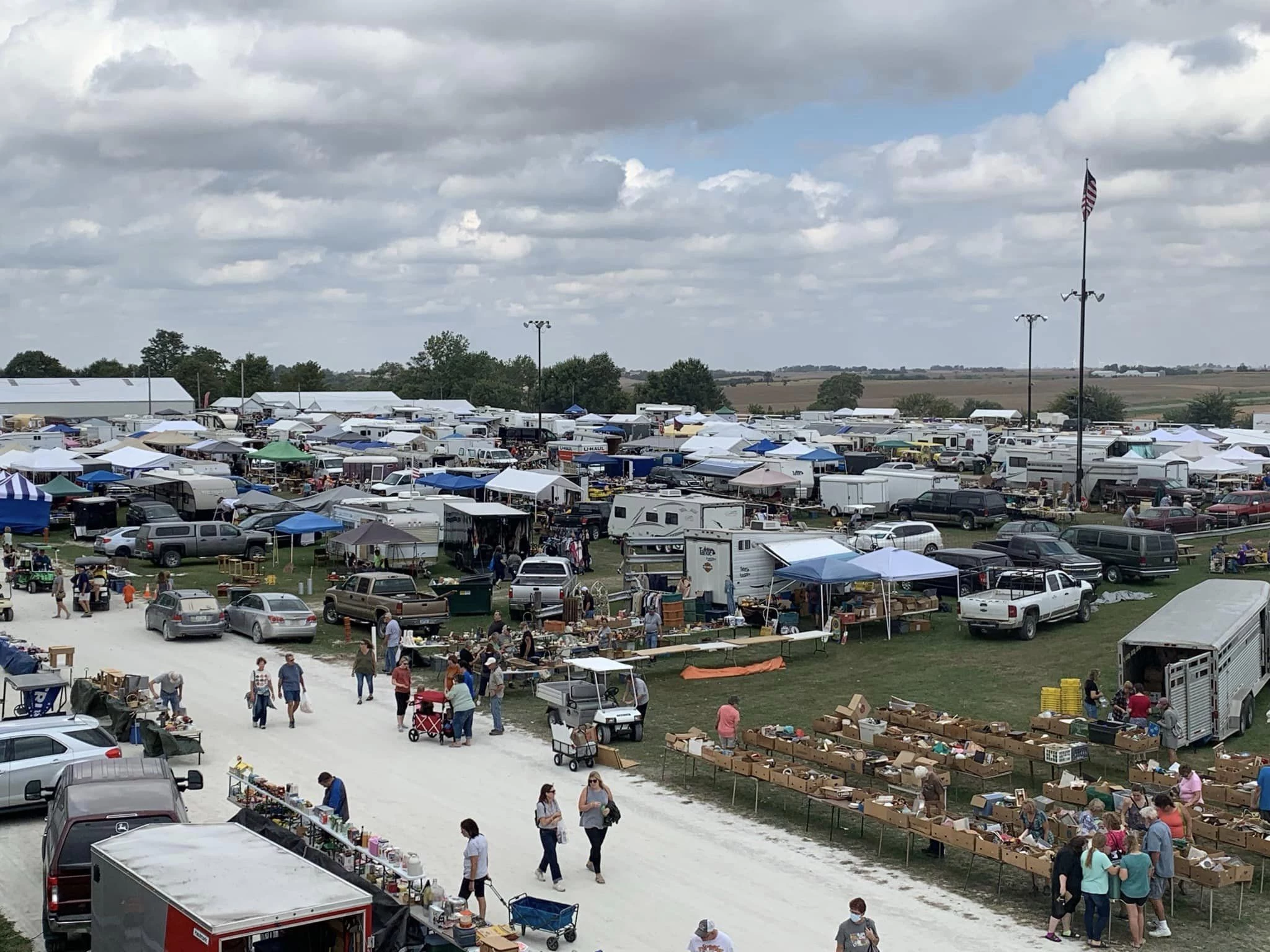 Iowa's Biggest Flea Market is Only Open One More Weekend in 2022