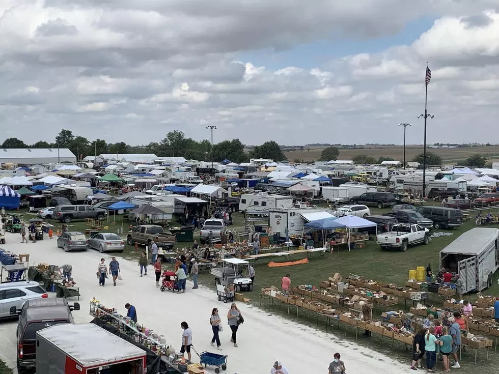 Iowa’s Biggest Flea Market is Only Open One More Weekend in 2022
