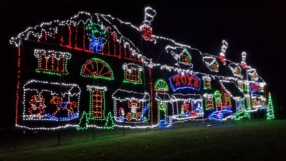 A Huge Eastern Iowa Holiday Light Display Will Kick Off in November