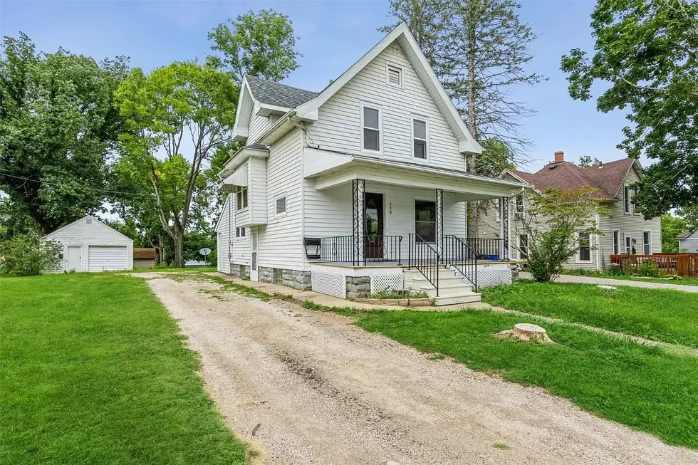 Why Is This Cedar Rapids Home Being Sold For $2.5 Million?