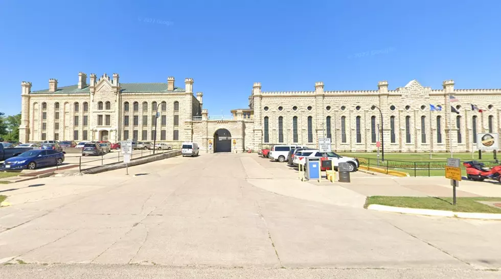 Parents of Murdered Nurse Sue Anamosa Prison and Former Warden