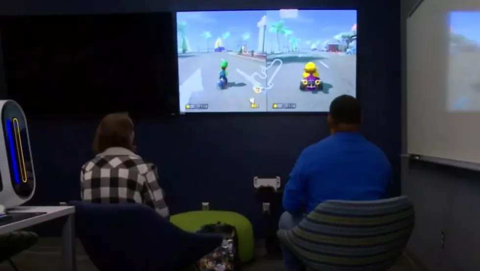 Mario Kart Tour: Is the Game a Race for Your Money? – The Tiger's Eye