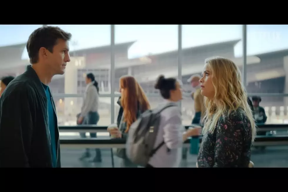 Iowa Native Ashton Kutcher to Star with Reese Witherspoon in New Movie [TRAILER]